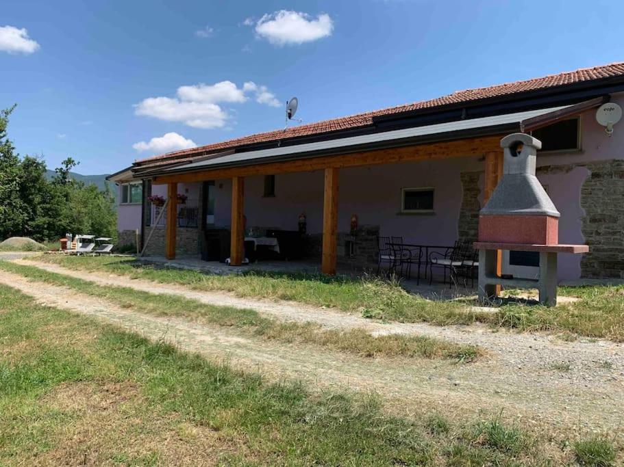 La Casa Sulla Collina Villa Varsi Eksteriør billede